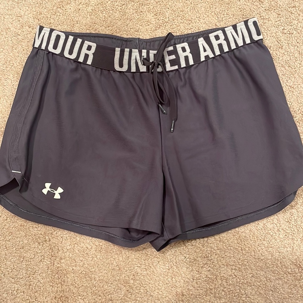 Charcoal grey Under Armour shorts size medium.
